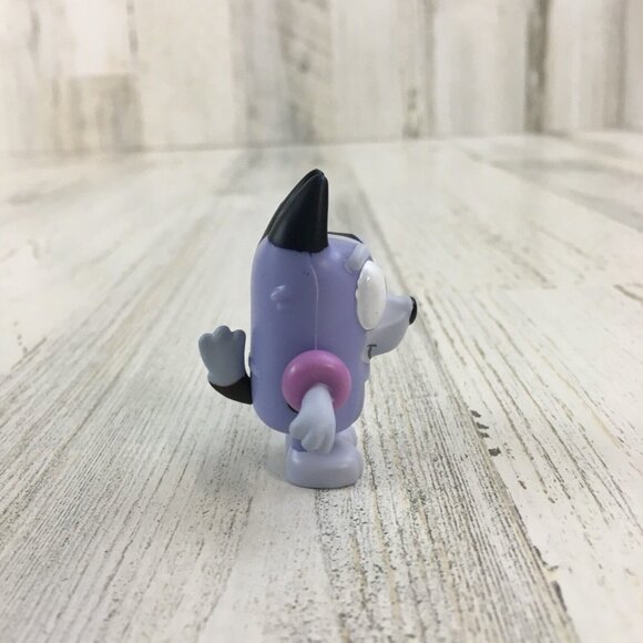 Bluey OLDER SOCKS Heeler Christmas SWIM Cousin Standing Figure Bigger Blue RARE - Picture 2 of 6